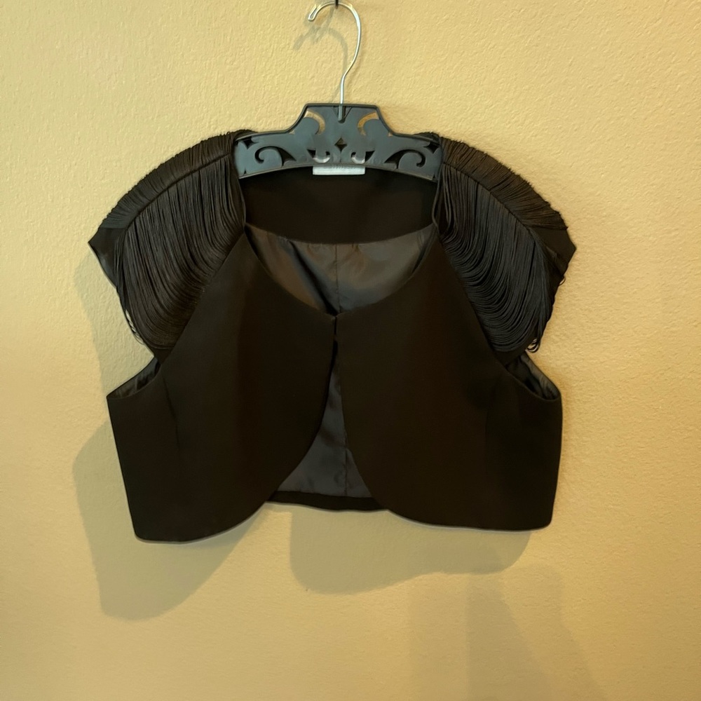Calvin Klein Shimmy Shrug